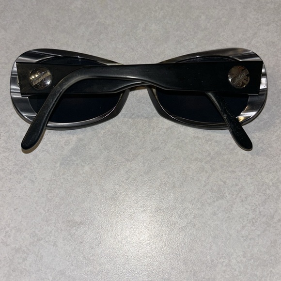 Vintage Cartier Sunglasses - Picture 4 of 9